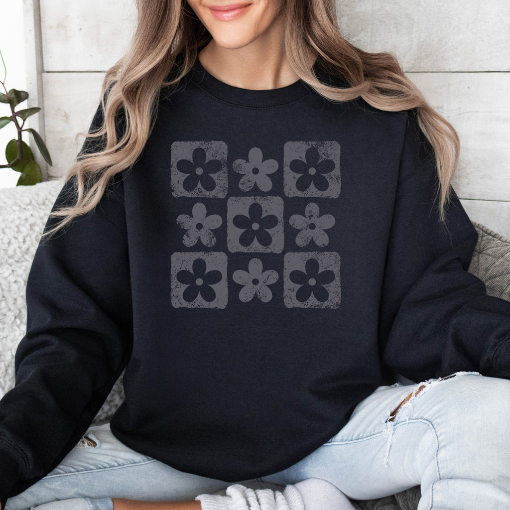 Retro Checkered Flowers Sweatshirt